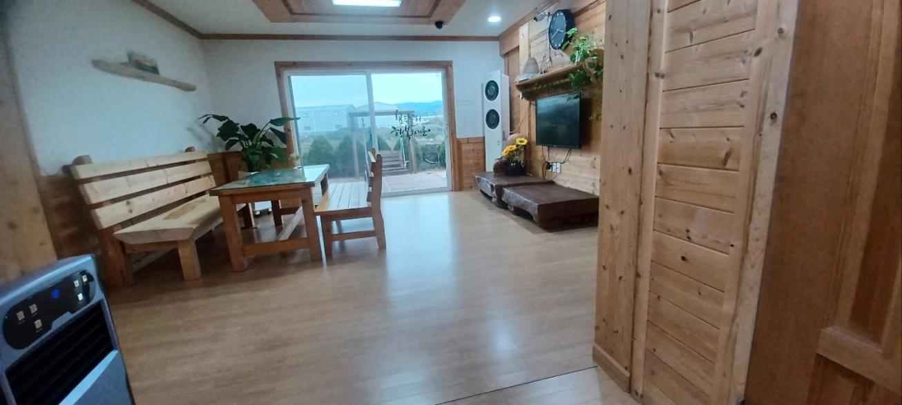 Tree House Guesthouse Τζέτζου Εξωτερικό φωτογραφία